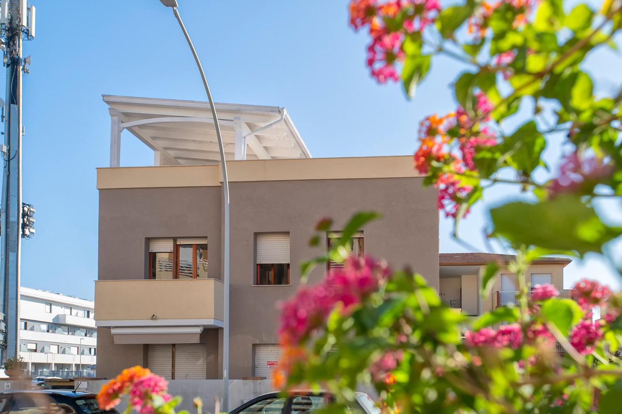 Pufferfish Apartment With Private Terrace Alghero Exterior photo
