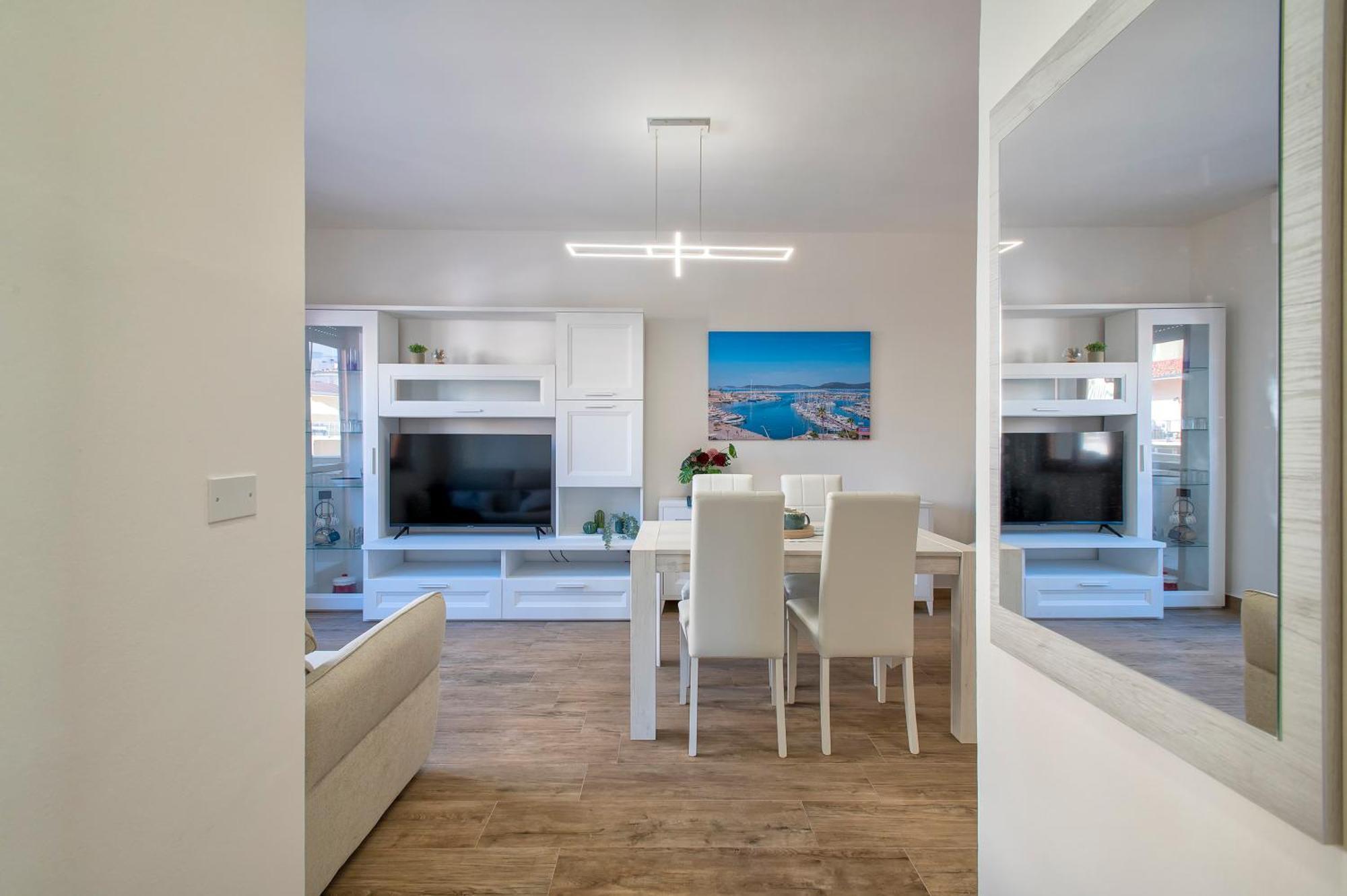 Pufferfish Apartment With Private Terrace Alghero Exterior photo